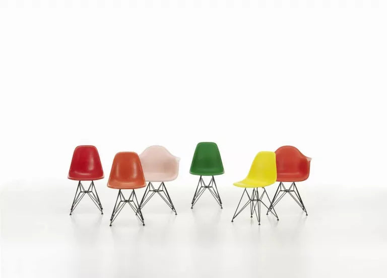 Vitra Eames DSX chair black powder coated base