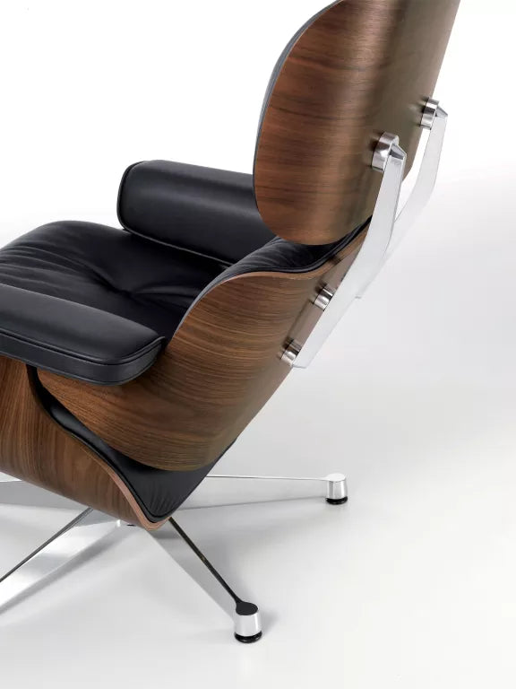 Vitra Eames Lounge chair met Ottoman fauteuil, walnotenhout Leder