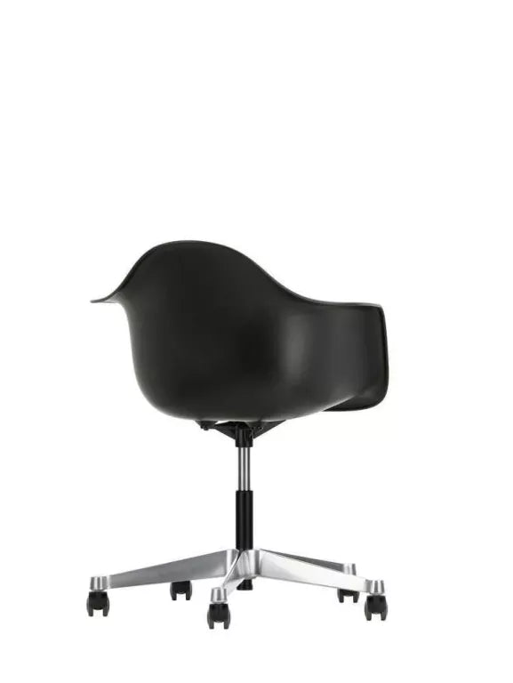 Vitra Eames PACC stoel, draaibaar met wielen