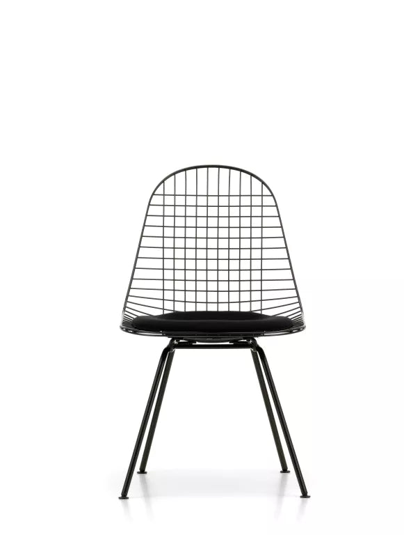 Vitra Eames Wire Chair DKX-5 stoel gepoedercoat onderstel zwart