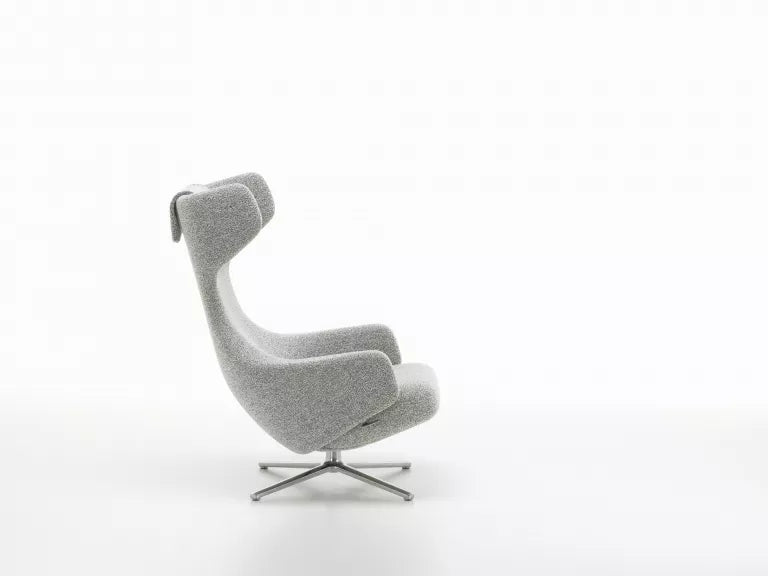 Vitra Grand Repos lounge chair