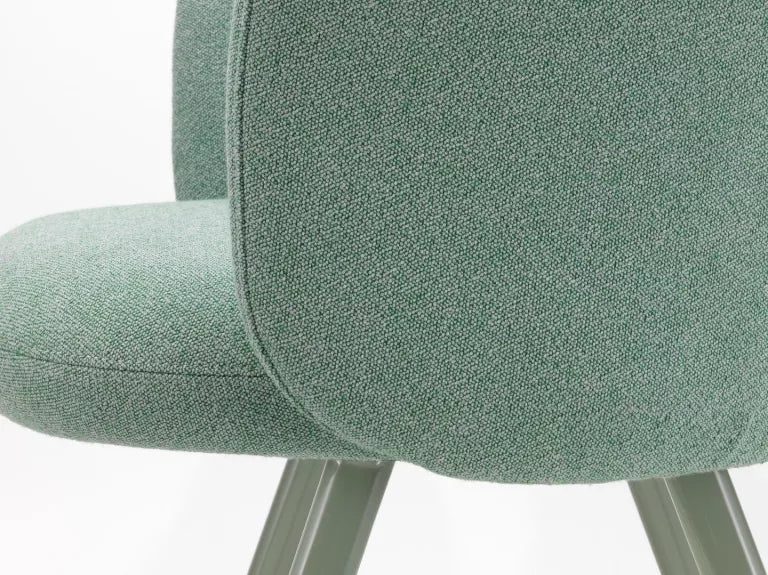 Vitra Mikado Arm Chair stoel