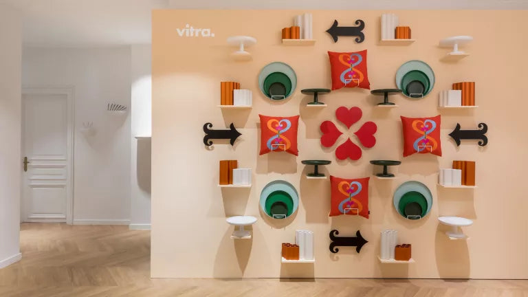 Vitra Little Heart wall decoration