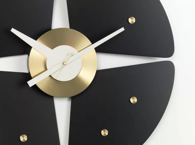 Vitra Petal clock Ø44.8