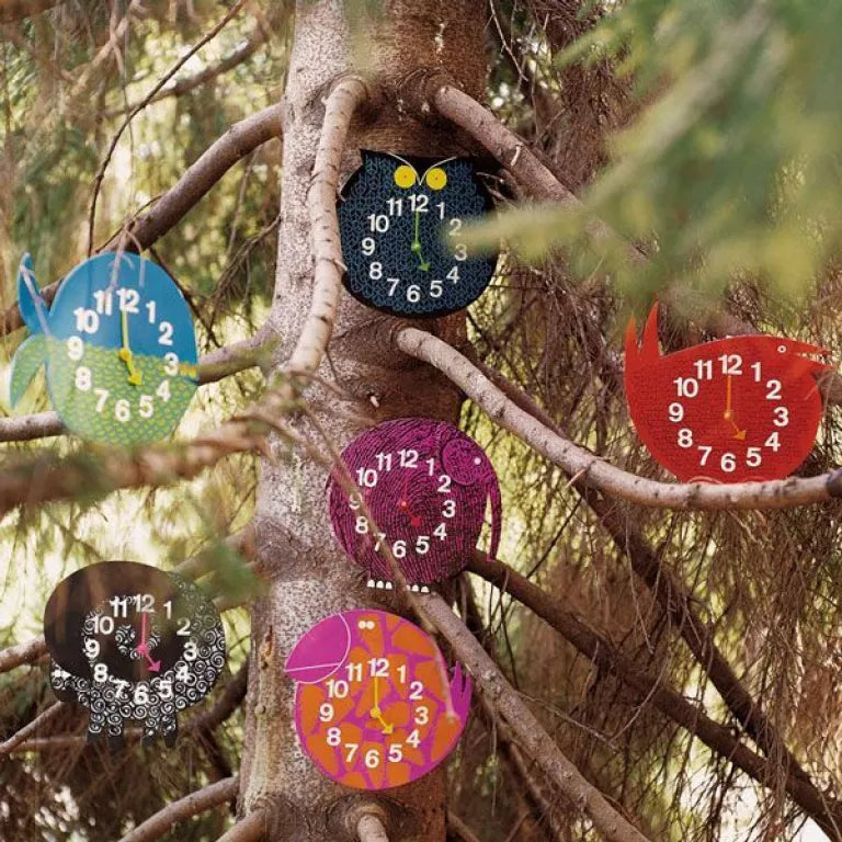 VitraOmar the Owl clock