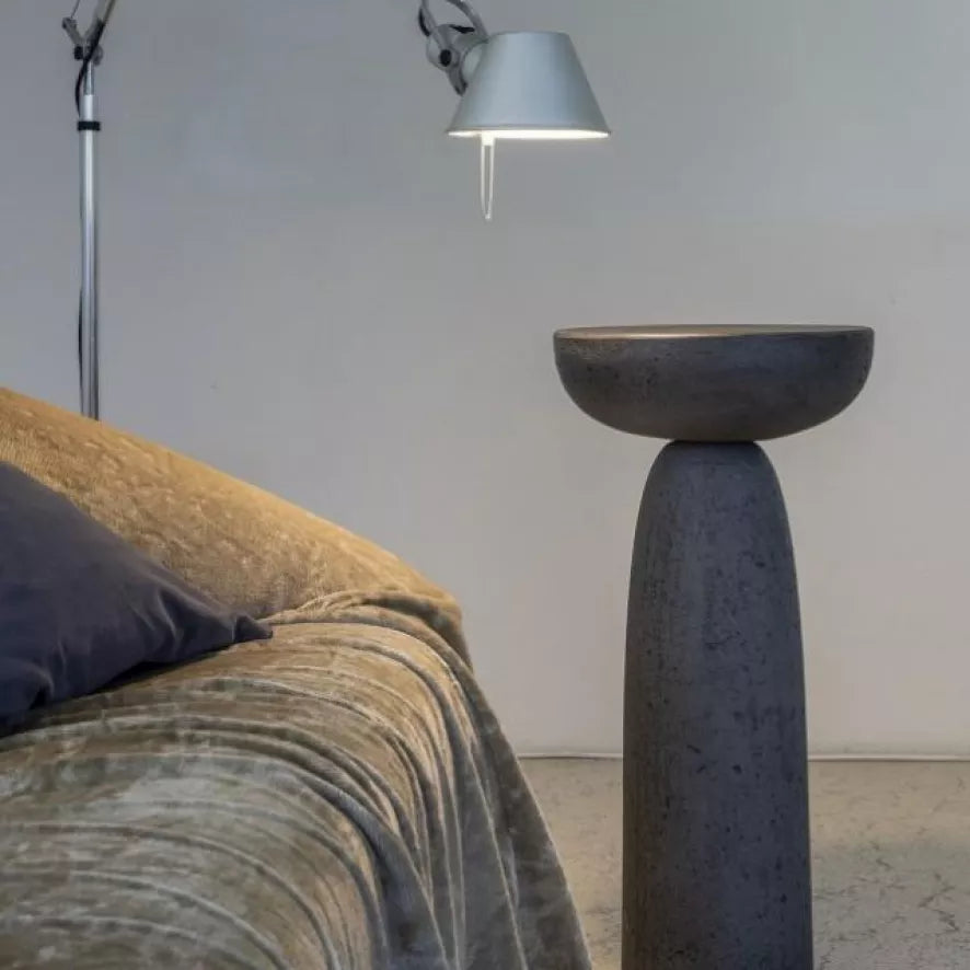 Mogg Olo Concrete side table