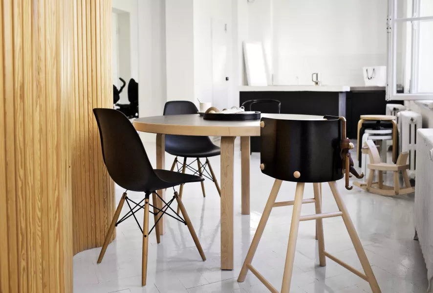 Vitra Eames DSW stoel met essen onderstel