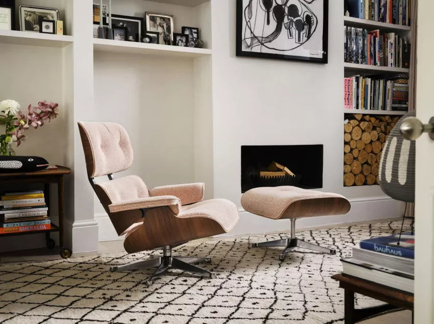 Vitra Eames Lounge chair met Ottoman fauteuil Nubia